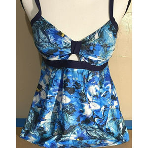 Unbranded Halter Tankini Blue Florals M Womens Padded Adjustable Straps Stretch